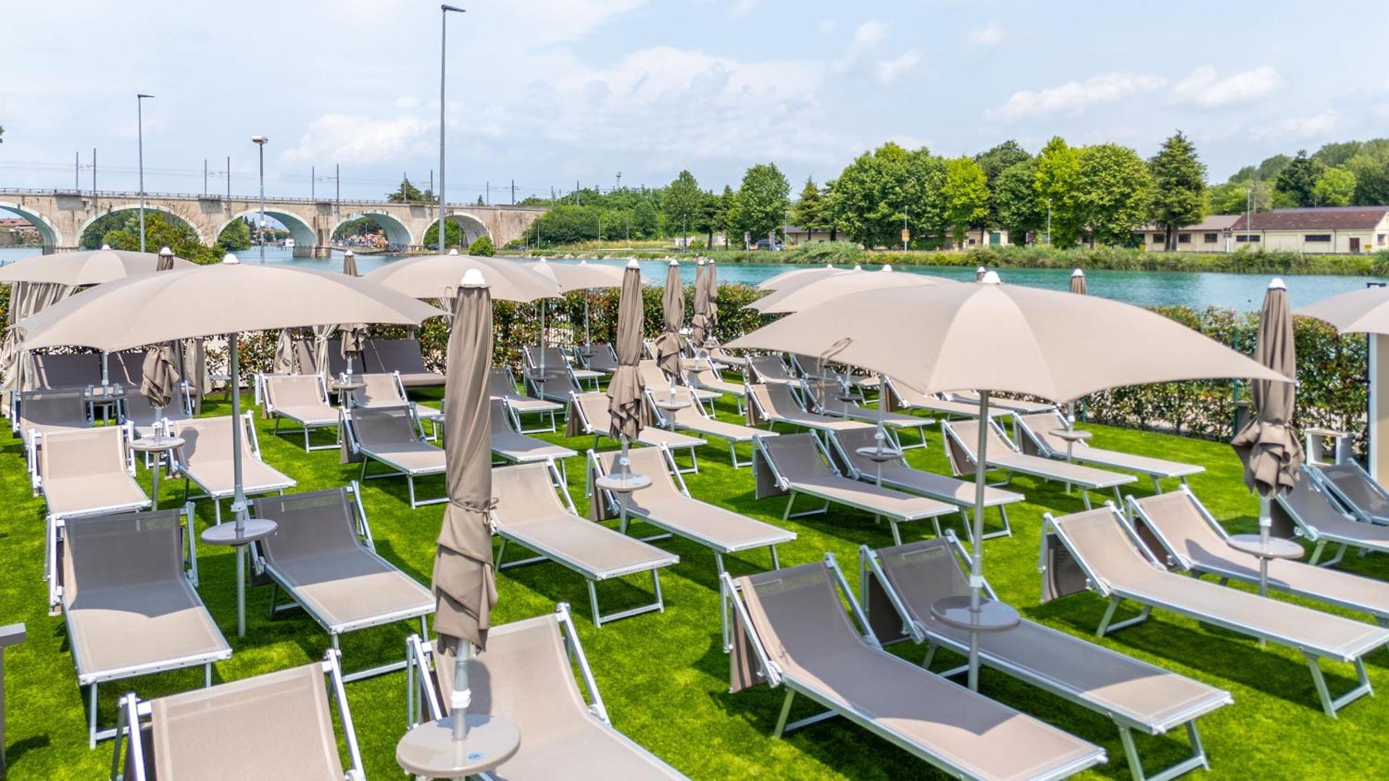 Aurora Apartahotel 3*