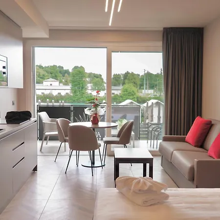 Aurora Aparthotel Peschiera del Garda Exterior photo