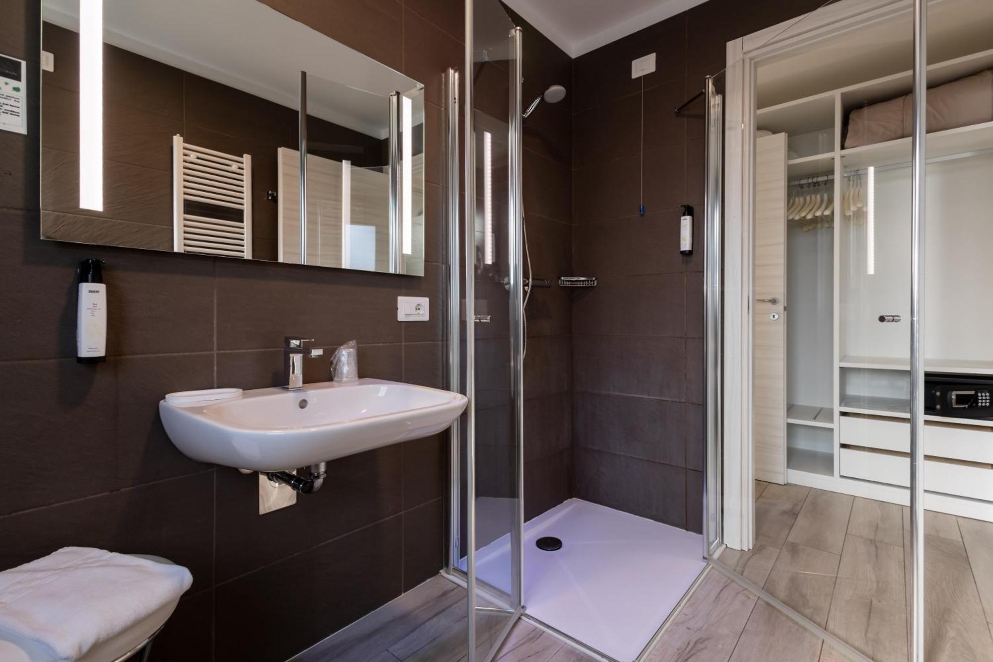 Aurora Aparthotel Peschiera del Garda
